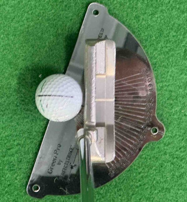 Putting-Mirror-1.jpg