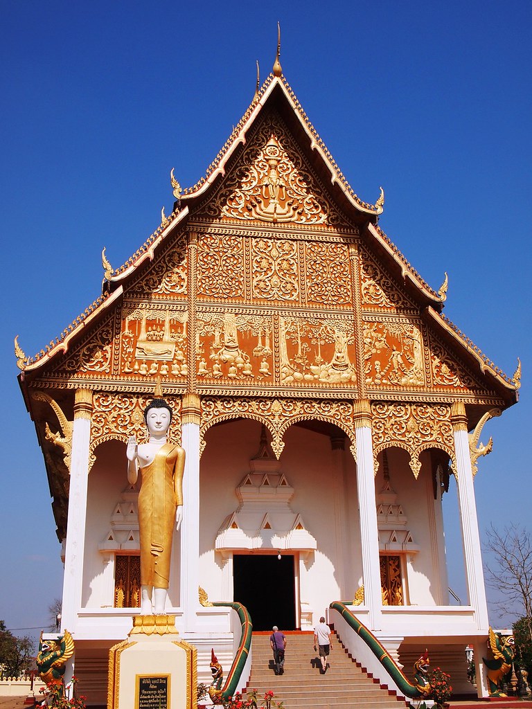 Vientiane Guided City and Temple Tour